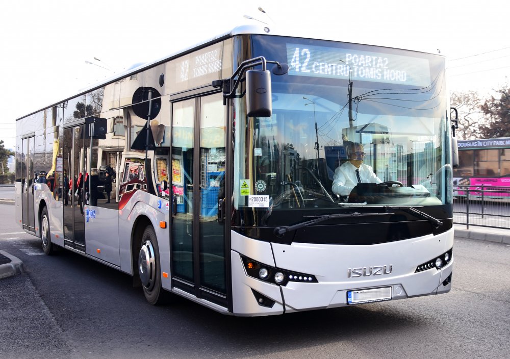 Administrația locală anunță că autobuzele CT Bus circulă cu program de weekend, de sărbători - autobuzelectbus-1608755067.jpg
