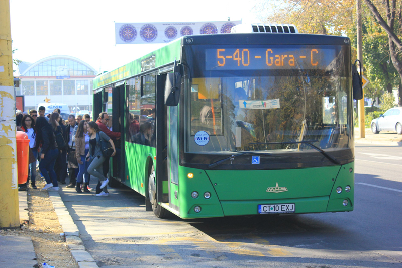 Cum vor circula autobuzele RATC  în minivacanța de 1 Decembrie - autobuzeleratc-1448380076.jpg
