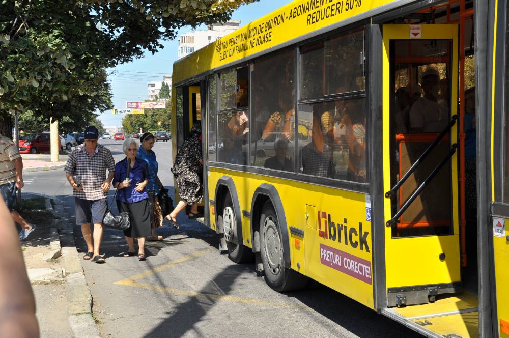 RATC. Vezi aici cum circulă, de astăzi, autobuzele care treceau pe strada Răscoalei din Constanța - autobuzratclinia1007-1440401483.jpg