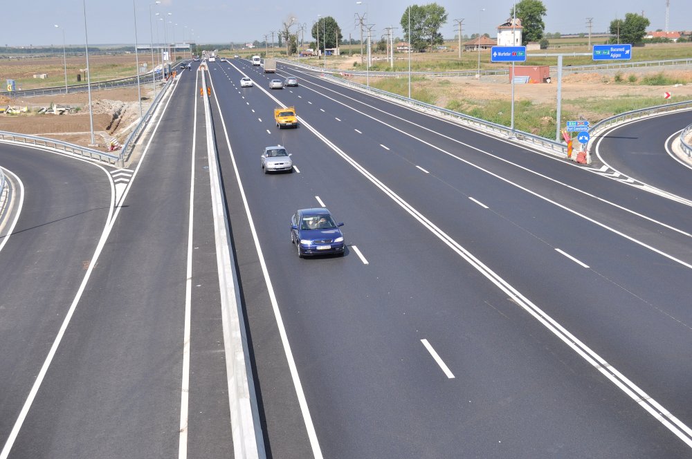 Noi taxe pe autostrăzile din România! Iată anunțul făcut de șeful CNAIR - autostrada-1717484399.jpg