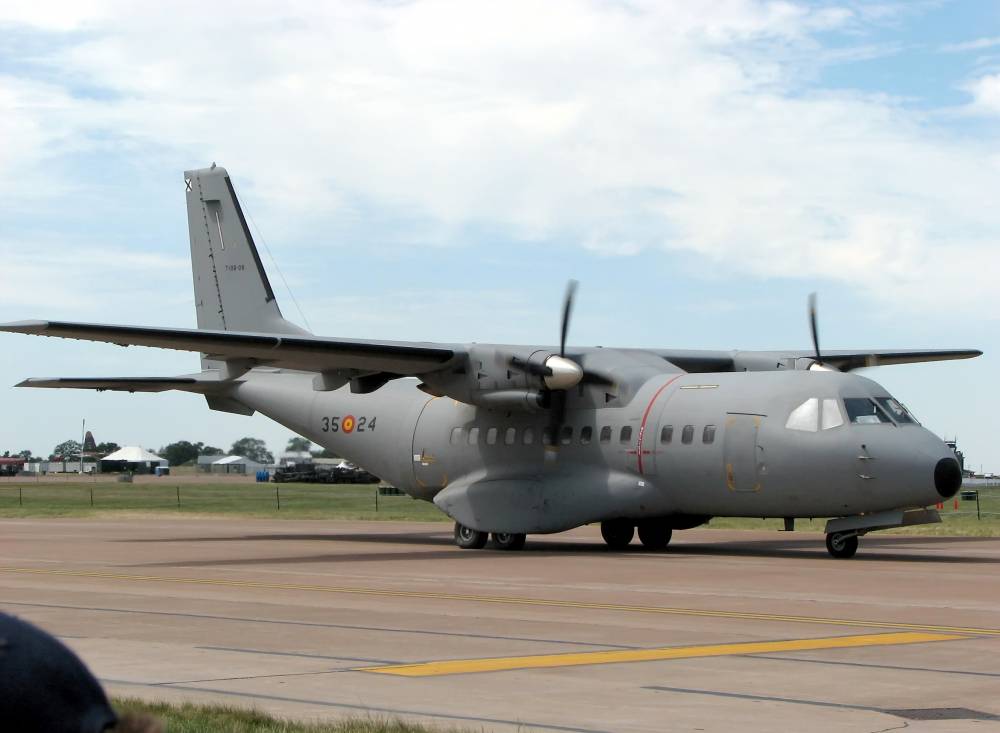 Avion de transport militar, prăbușit în Columbia. 11 militari columbieni morți - avio123-1438439524.jpg