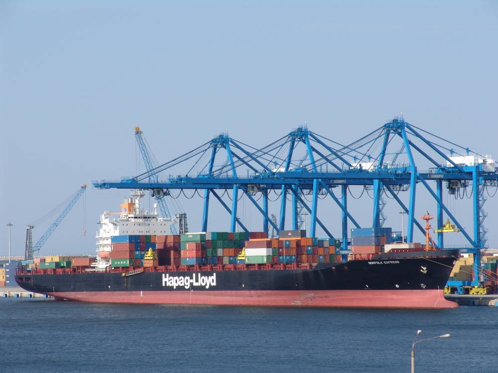 23 de nave portcontainer și-au anunțat sosirea în portul Constanța - avizarinave-1422871422.jpg