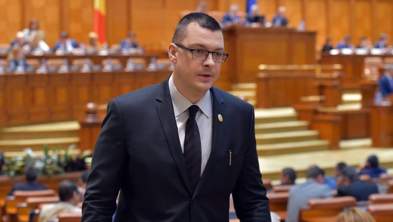 Deputatul Ovidiu Raețchi vrea să înființeze 