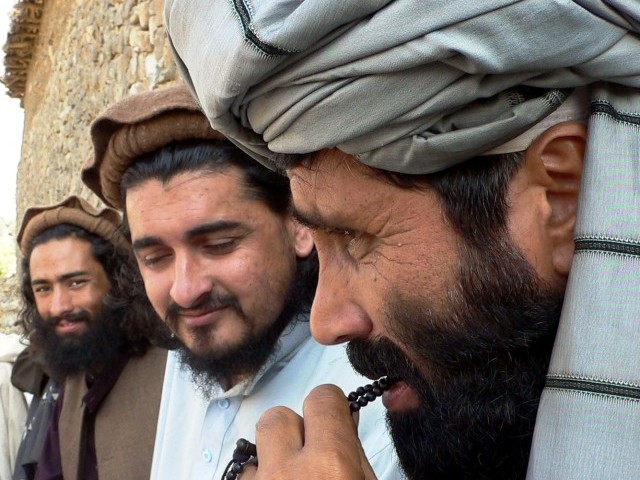 Liderul talibanilor pakistanezi, UCIS - azamtariqepa640x480-1383324587.jpg