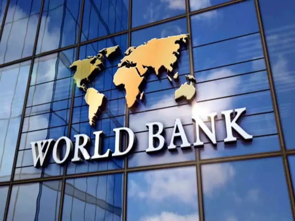 Banca Mondială recomandă României o combinație între consolidarea fiscală și reforme structurale - banca-1684426057.jpg