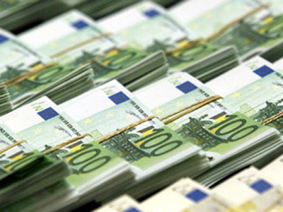 Plăți de 142 milioane euro, în contul datoriei publice - bani1323774576-1325591534.jpg
