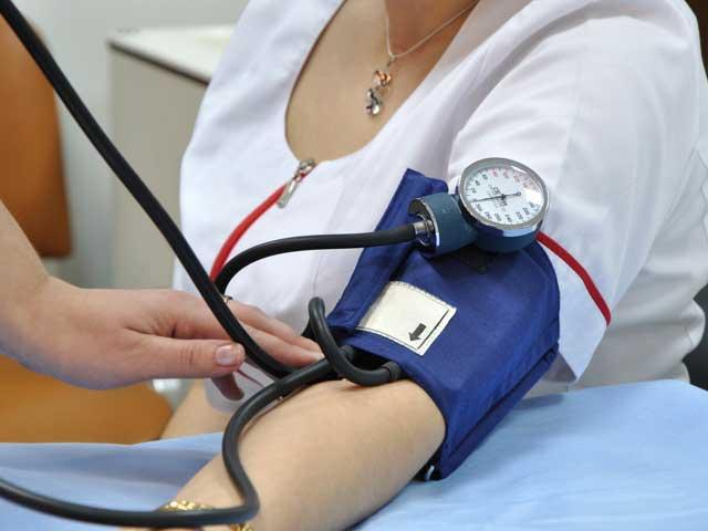 Peste cinci milioane de hipertensivi în România - barfedesprehipertensiune3395854-1399633511.jpg