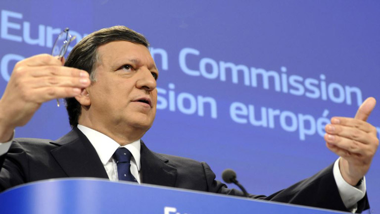 Jose Manuel Barroso se așteaptă la vești bune pentru Serbia la Consiliul European - barroso-1372335825.jpg