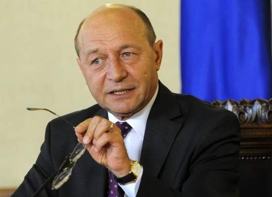 Traian Băsescu speră ca Obama să îi lăse pe români în SUA fără vize, timp de 90 de zile - base-1316258502.jpg