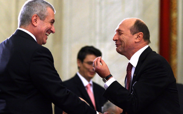 Traian Băsescu îi cere demisia lui Călin Popescu Tăriceanu de la conducerea Senatului - base-1464189864.jpg