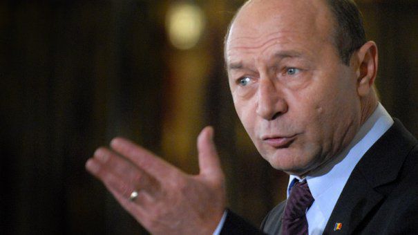 Traian Băsescu a vorbit despre moartea Regelui Mihai: A fost un șef de stat de vremuri grele - basescu4465x390-1512476969.jpg