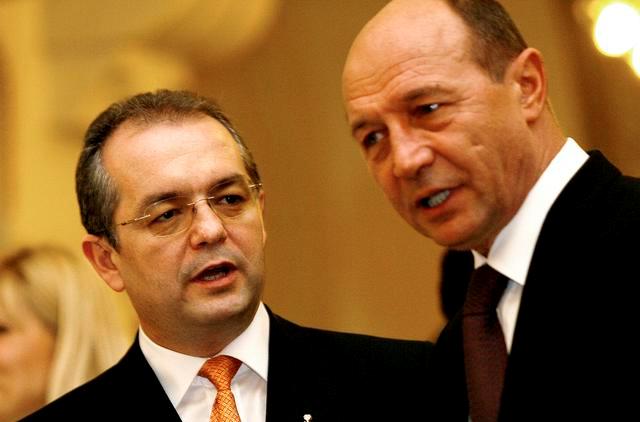 Boc, la Cotroceni: Premierul discută cu Băsescu despre fondurile europene - bb-1310550791.jpg