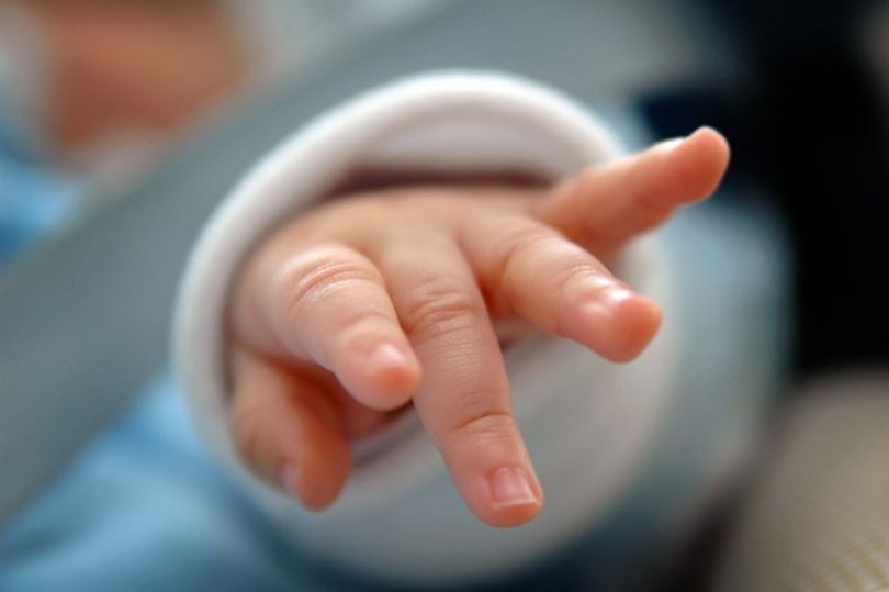 Controale de amploare, după ce mai mulți bebeluși au fost infectați cu stafilococ auriu - bebelusinspital810x539-1543409403.jpg