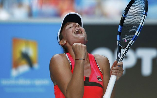 Tenis / Irina Begu, calificată în turul al doilea al probei feminine de dublu la Australian Open - begu-1421912350.jpg