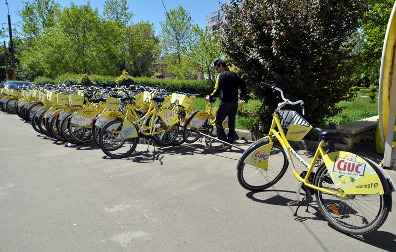 Constănțenii pot închiria biciclete gratuit în Parcul Tăbăcăriei - biciclete-1459965004.jpg