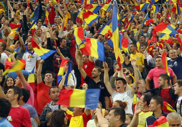 Fotbal: S-au pus în vânzare biletele pentru meciul România - Grecia - biletesursafrf-1440424782.jpg
