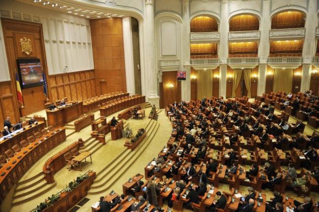 Birourile permanente ale celor două Camere ale Parlamentului se reunesc în ședință, de la ora 19.00 - birourilepermanentealecelordouac-1353344604.jpg