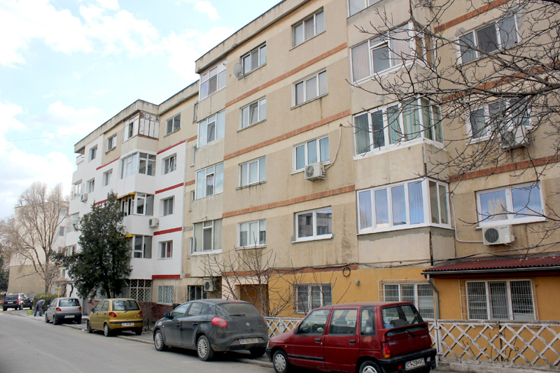 Prețul apartamentelor vechi din Constanța continuă să scadă. Află cu cât - blocuri-1333902908.jpg