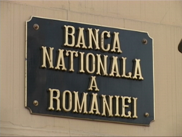 BNR oprește seria de reduceri ale dobânzii după căderea Guvernului Ungureanu. Rata rămâne la 5,25% - bnr-1335951040.jpg