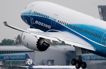 Noi probleme pentru 787 Dreamliner - boeing-1371040107.jpg