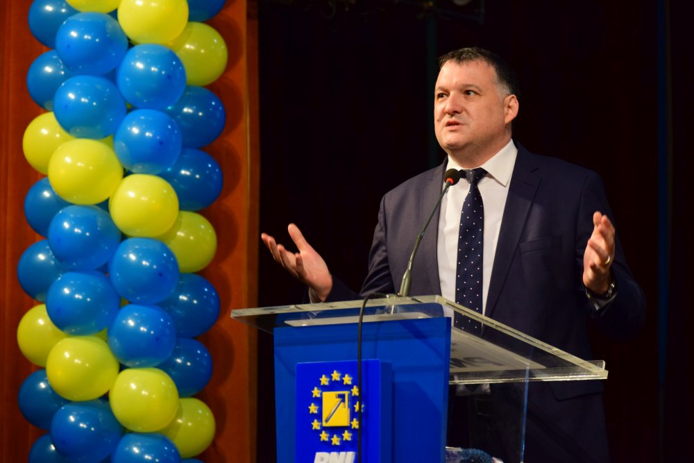 Liderul PNL Constanța, Bogdan Huțucă: 