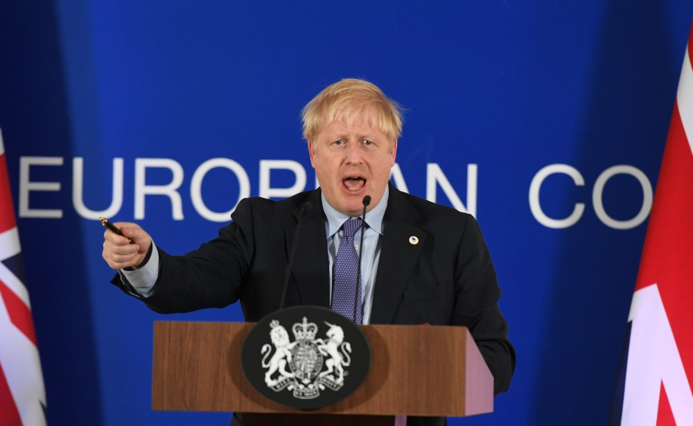 Boris Johnson își cere scuze că nu a realizat Brexitul la termenul promis - boris-1572903887.jpg