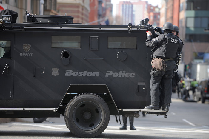 SUA / Suspect jihadist, împușcat în centrul orașului Boston - boston-1433314025.jpg