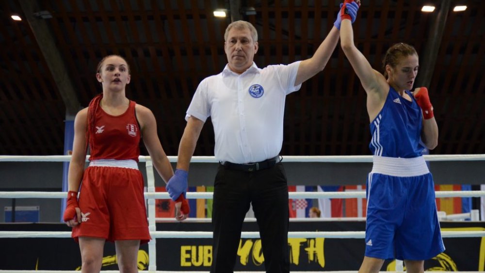 Bravo, fetelor! Medalii pentru România la Europenele de box - box-1567960255.jpg
