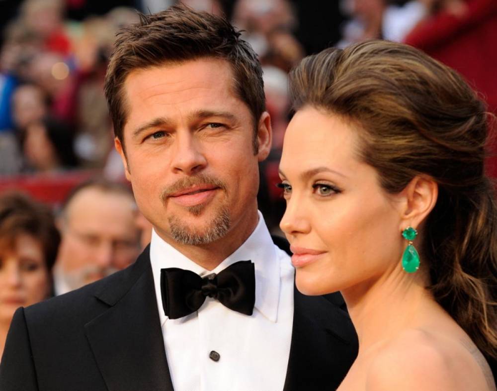 Angelina Jolie și Brad Pitt își spun adio după 11 ani de căsătorie - bradpitt-1453364942.jpg