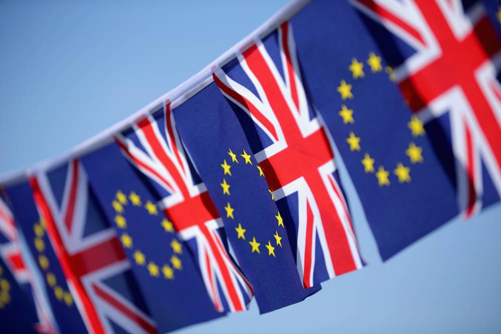 Băsescu: Marea Britanie nu o să iasă din UE - brexit0-1466511641.jpg