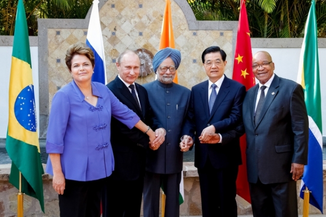 FMI pierde monopolul de putere. Statele BRICS, decizie radicală - brics92929000-1436350783.jpg