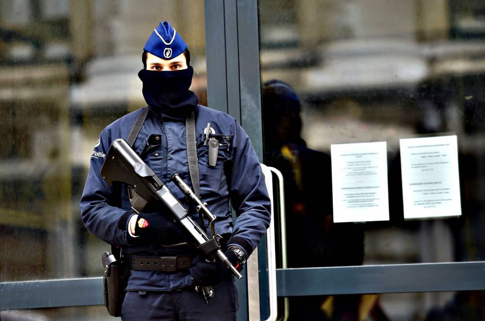 Alertă cu bombă la Bruxelles: Gare du Nord evacuată și traficul feroviar întrerupt - brussels-1475671483.jpg