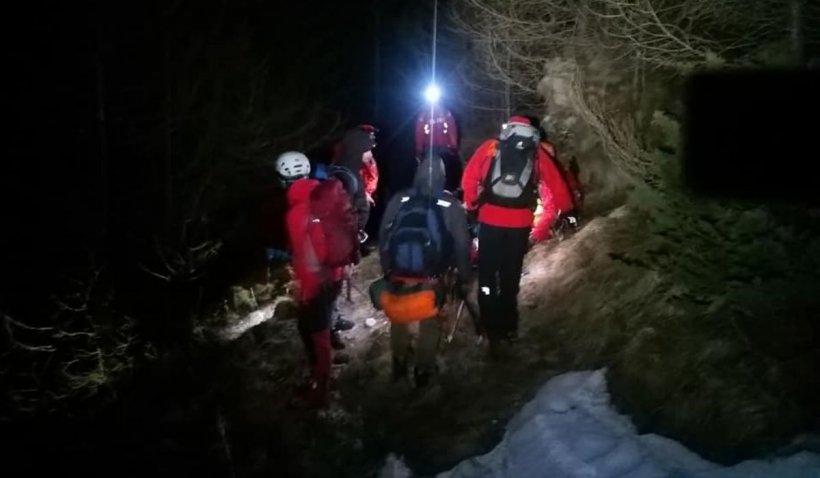 Un turist a murit în Munţii Bucegi, după ce a căzut în gol aproximativ 100 de metri - bucegi-1635703528.jpg