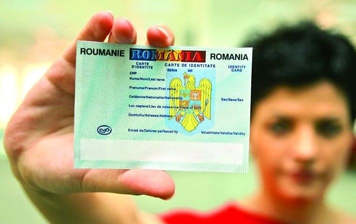 Românii care nu locuiesc la adresa din buletin ar putea rămâne fără acte - buletin1323451204-1347478191.jpg