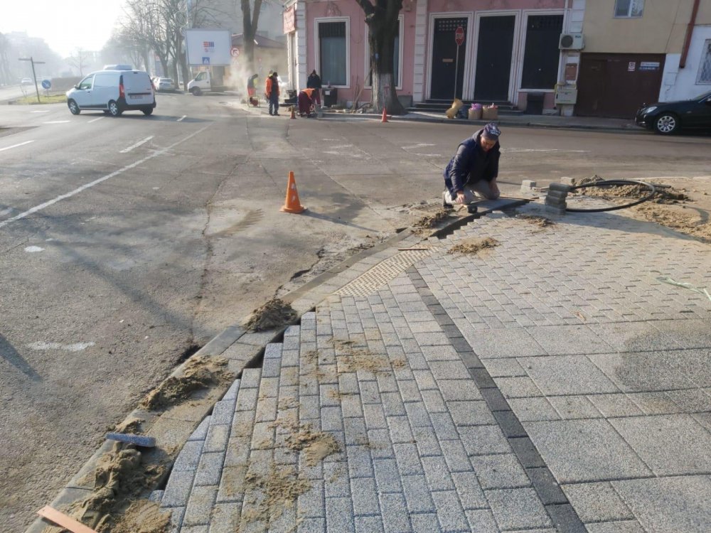 Continuă procesul de modernizare și reabilitare pe bulevardul Mamaia - bulevardulmamaia-1579119225.jpg