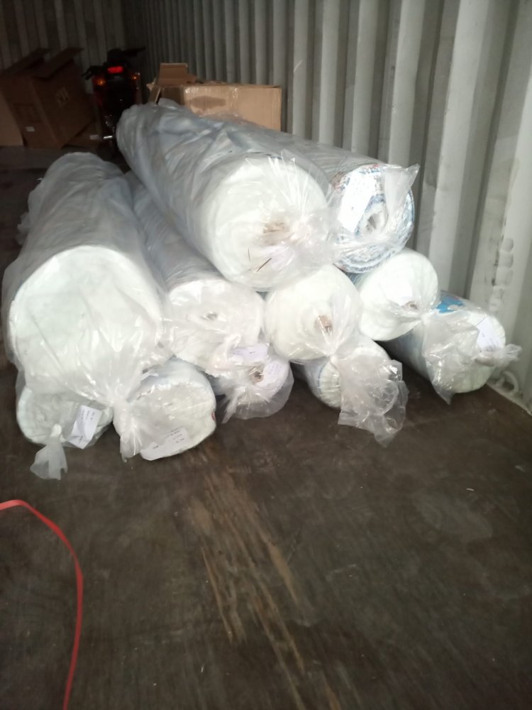 Bunuri contrafăcute, în valoare de 25.823 lei, confiscate de vameșii din Constanța - bunuricontrafacuteinvaloarede258-1670612830.jpg