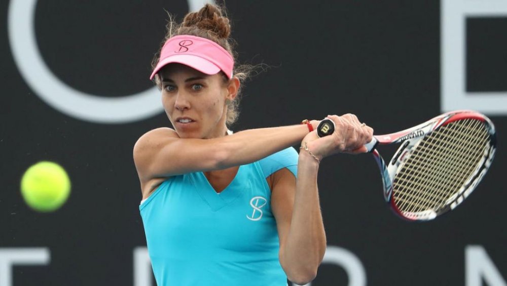 Mihaela Buzărnescu, învinsă de Venus Williams, în primul tur la Australian Open - buzarnescuhobart2018-1547544515.jpg