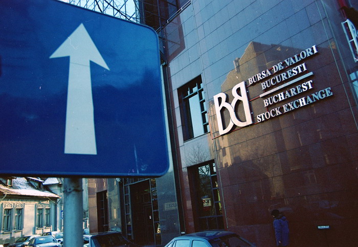 Zi neagră pentru Bursa din București. Website-ul BVB, blocat de prea multe accesări - bvb2-1440496022.jpg