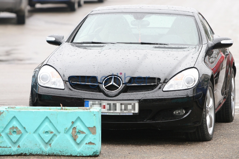 Mercedes furat din parcarea hotelului 