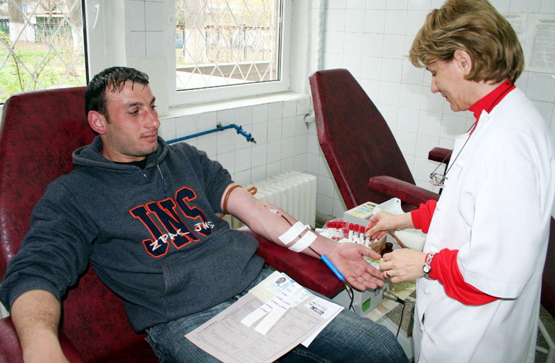 Centrul mobil de colectare a sângelui, achiziționat de minister, nu este dorit la Constanța - c5f7d69d7e5adb7f0f8f6bd7bd482a24.jpg