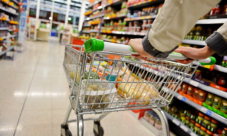 Acord european! Ce riscă supermarketurile care folosesc dublu standard - cacuriorsupermarket-1554208489.jpg