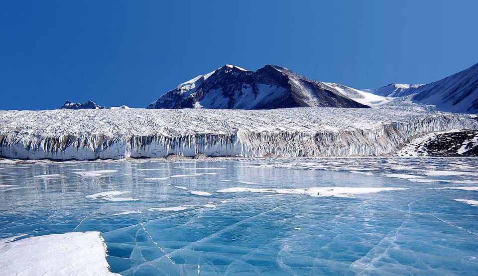 Prăbuşirea calotei glaciare din Antarctica nu este inevitabilă - calotaglaciara-1673982157.jpg