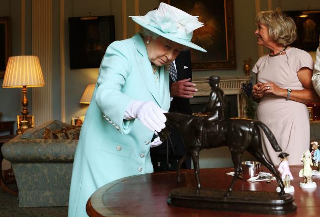 Calul Reginei Elisabeta a II-a,  pozitiv la un test doping - caluldrogatalregineielisabetalui-1406447268.jpg