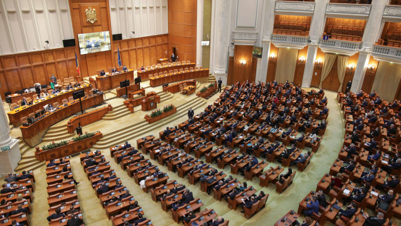 Senatul şi Camera Deputaţilor, în prima sesiune ordinară din acest - camera-1612165896.jpg