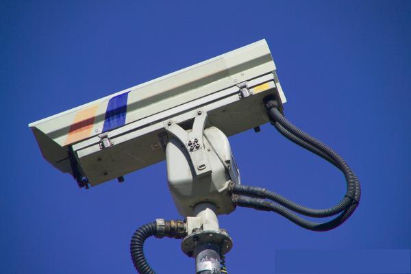 Sistem de supraveghere video a municipiului Medgidia - camerasupraveghereexterior-1376908991.jpg