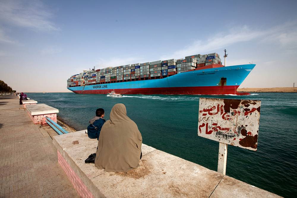 Canalul Suez a adus venituri de 1,4 miliarde de dolari după extindere - canal-1448880867.jpg