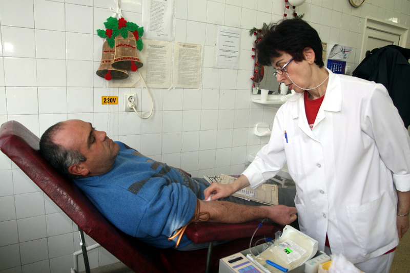 Când mai puteți dona sânge de sărbători - candmaiputetidonasange-1387815661.jpg