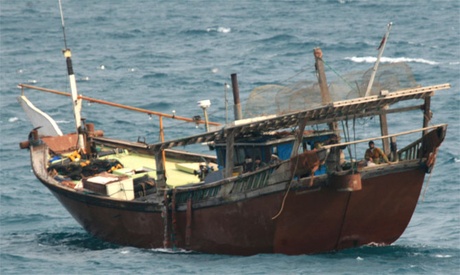 Căpitanul unei nave de pescuit a fost ucis de Garda de Coastă somaleză - capitanuafostucis-1507558817.jpg