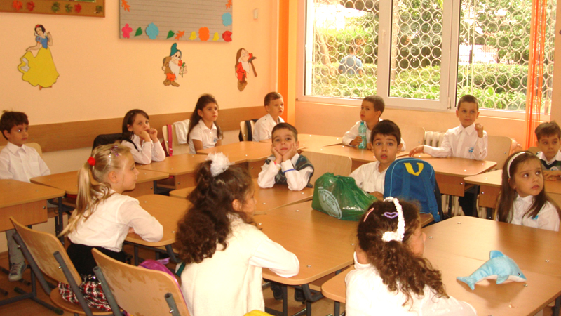 Care sunt școlile constănțene care mai primesc copii la clasa pregătitoare - carescoli-1427136262.jpg