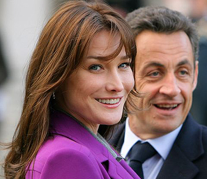 A născut Carla Bruni-Sarkozy! - carla1-1319092118.jpg
